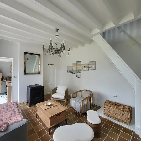 La Petite Maison Blanche