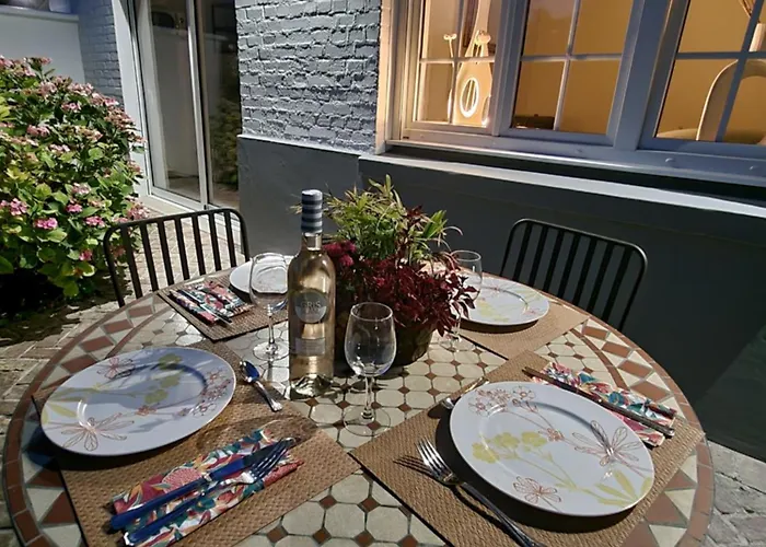 La Petite Maison Blanche Dunkirk