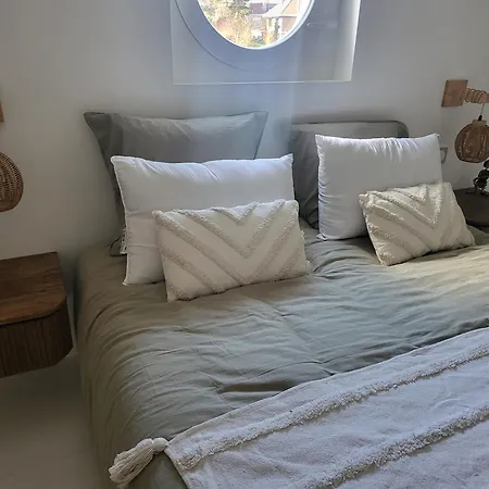 Semesterbostad La Petite Maison Blanche