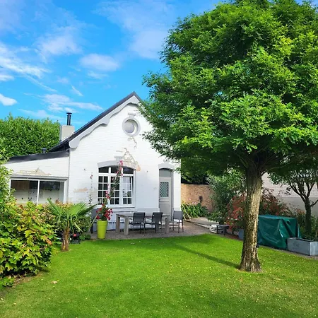 La Petite Maison Blanche Holiday home